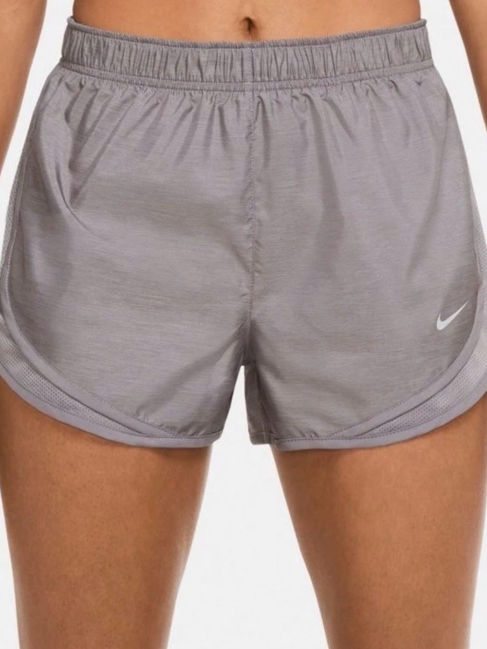 Nike Gray Tempo Running Shorts Women’s Athletic Activewear Dolphin Hem Medium